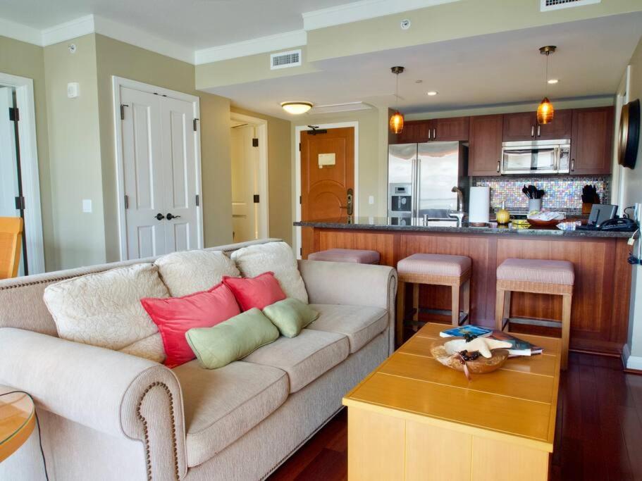 Ocean View One Bedroom At Honua Kai!! Lahaina Eksteriør billede